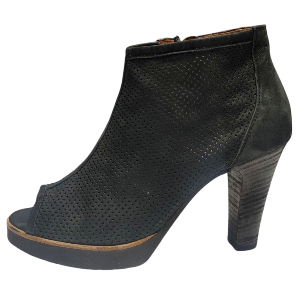 Paul Green Black Suede Leather Perforated Ankle Booties Women's Size 37 - 6.5